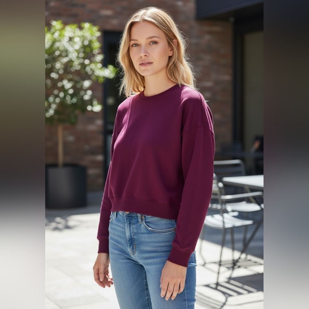 T.la Anthropologie Rasberry Pink Long Sleeve Crop Top Size S